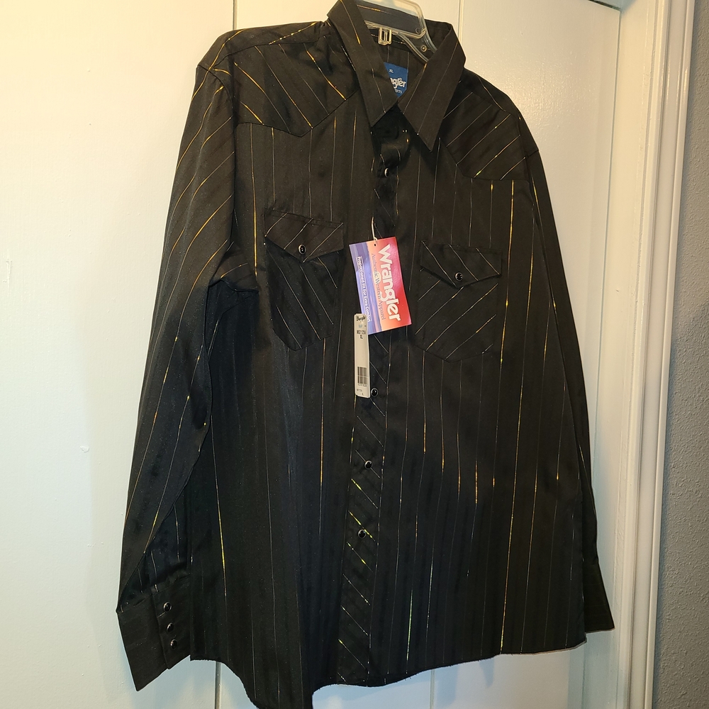 Mens Wrangler Black Shirt with Gold Stripes Size XL